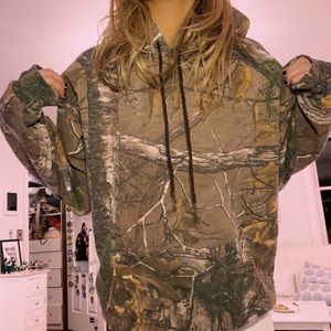 Russel Outdoors oversized camo hoodie